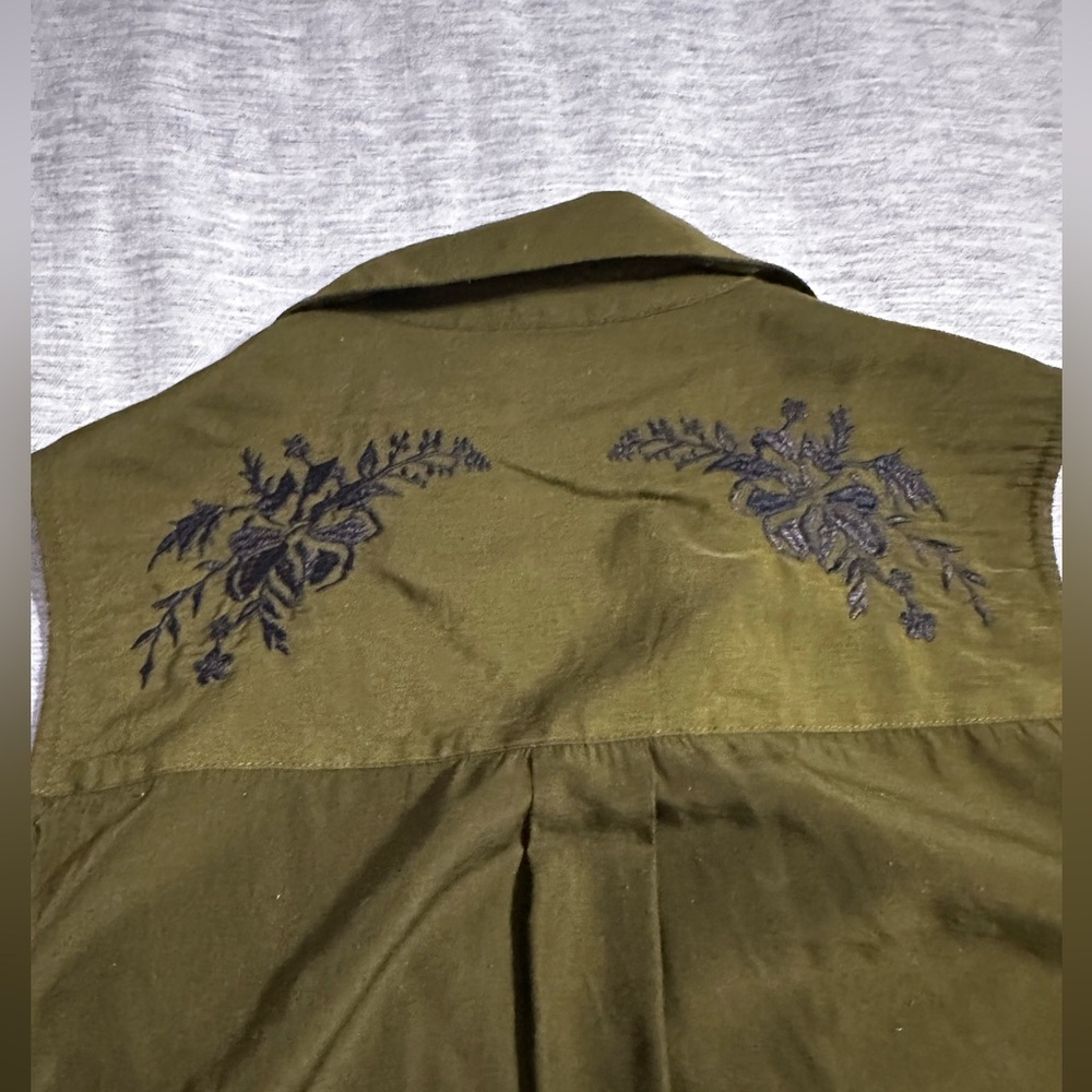 Express button up - Picture 5 of 5